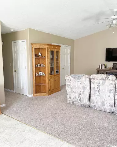 Richfield, UT 84701,835 S 1030 W