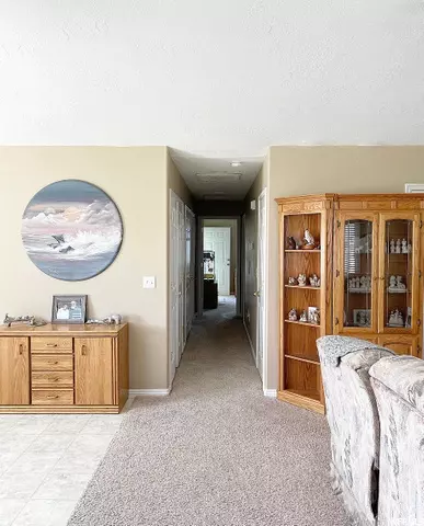 Richfield, UT 84701,835 S 1030 W