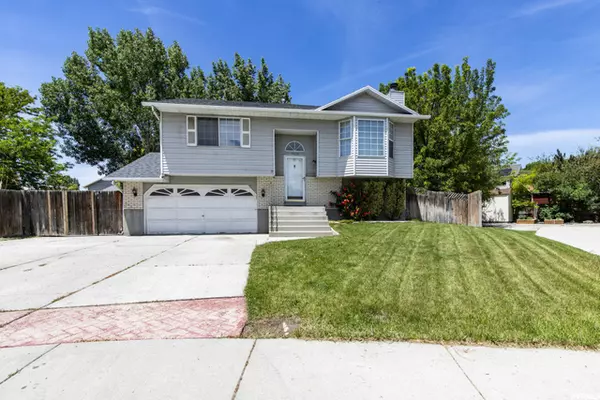 Taylorsville, UT 84123,5276 S MORNING VISTA CT