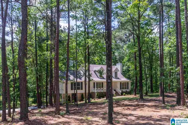 150 COUNTRY MANOR DR, Sterrett, AL 35147