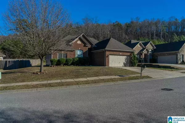 Sterrett, AL 35147,5906 FOREST LAKES COVE