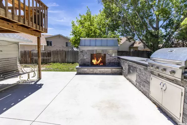 Taylorsville, UT 84123,5276 S MORNING VISTA CT