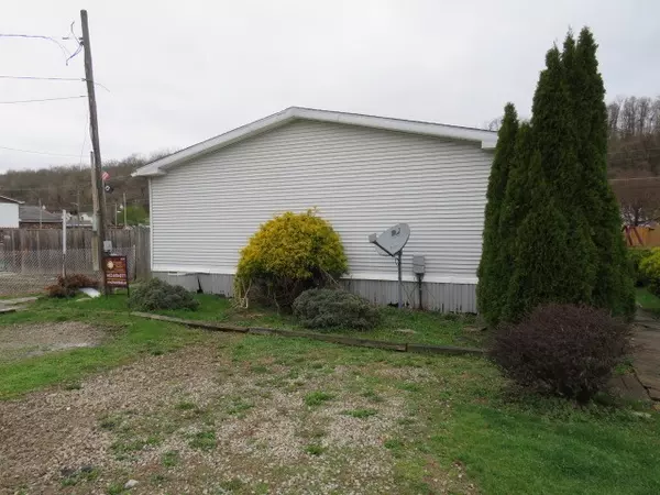 Roscoe, PA 15477,506 Furlong Ave