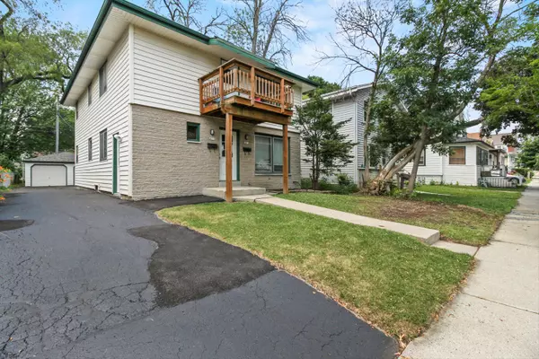 4611 N 125th St Unit 4613, Butler, WI 53007