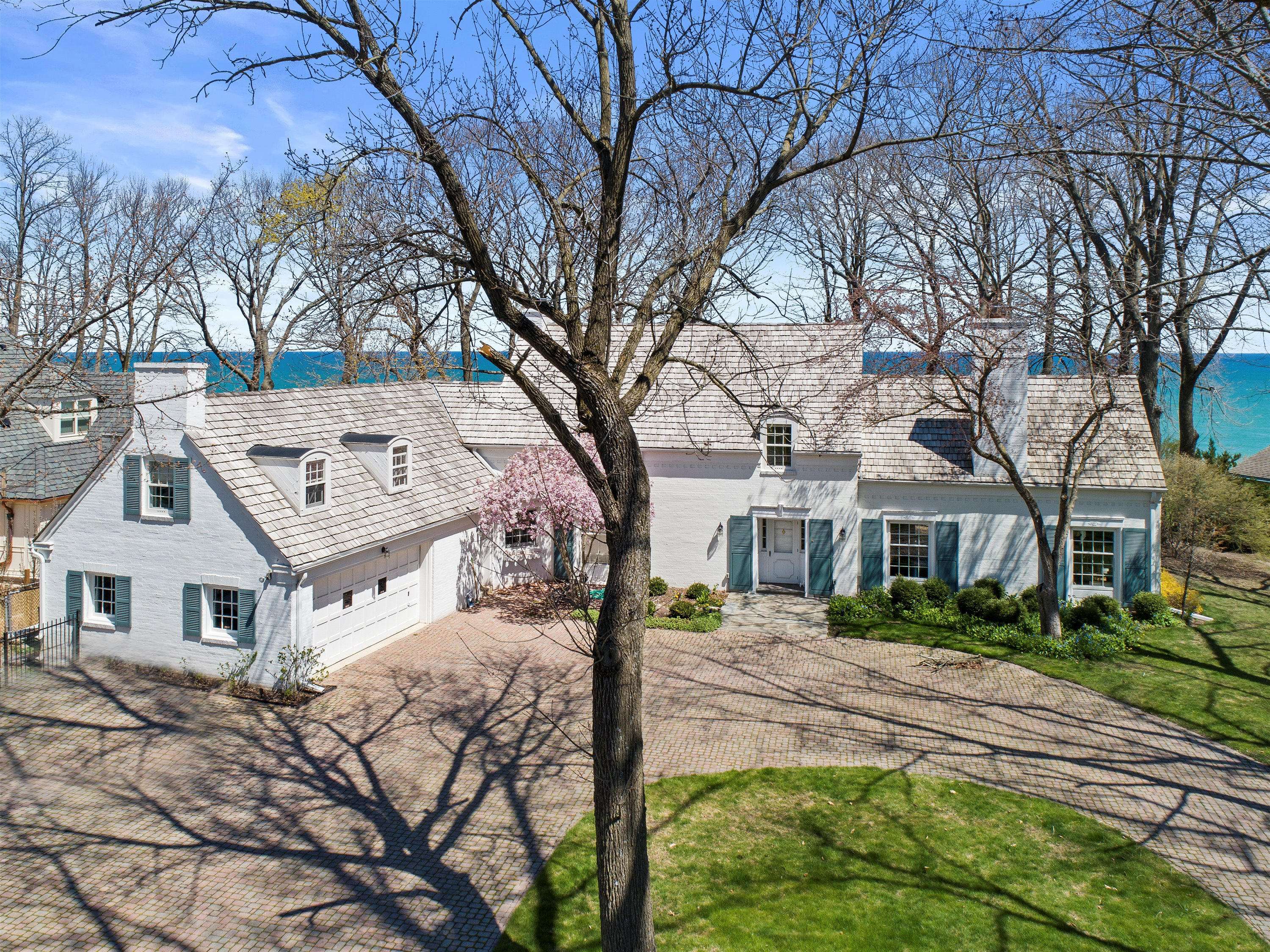 4720 N Lake, Whitefish Bay, WI 53211