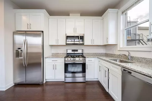 Union City, NJ 07087,140 36TH ST  #301