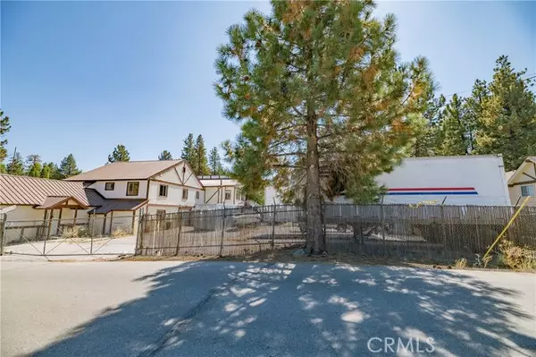 Big Bear, CA 92315,590 Bartlett LN