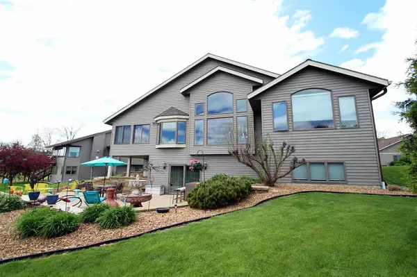 Lake Mills, WI 53551,220 Bayfield Way