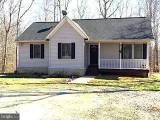 3 OLD BANKS DR, Fredericksburg, VA 22406