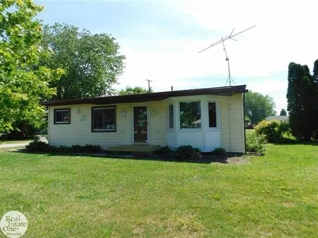 280 GARFIELD, Kimball, MI 48074