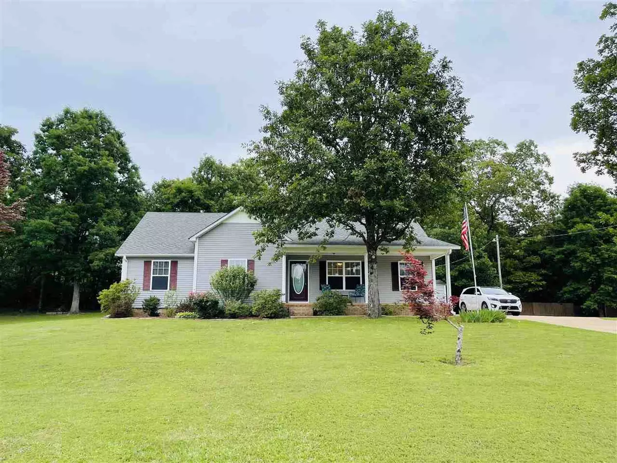 Selmer, TN 38375,190 AMELIA BRIANN DR