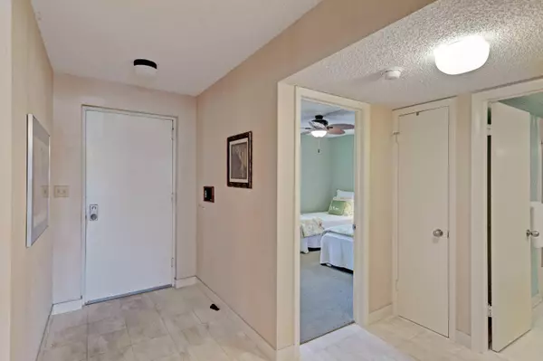 Jupiter, FL 33477,500 Ocean Trail WAY 307