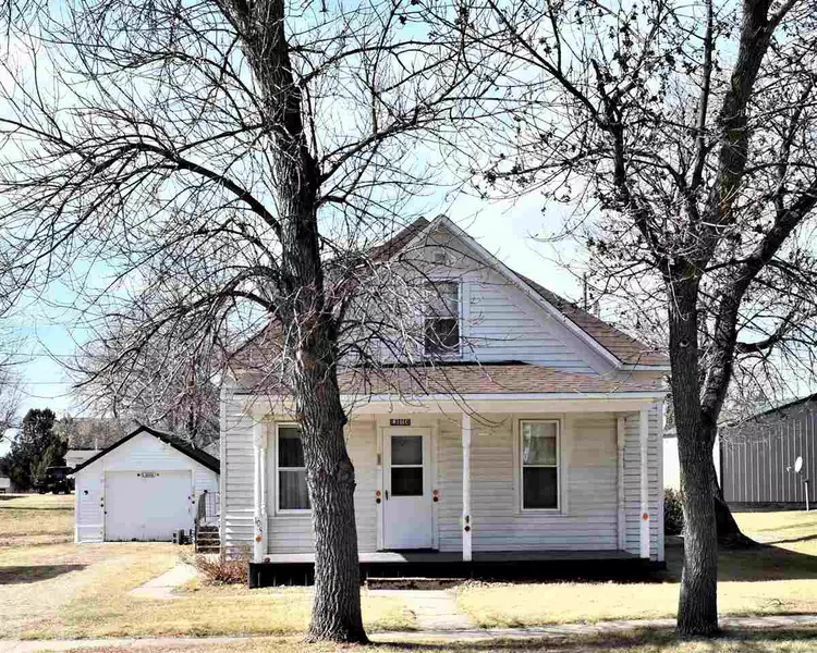 105 Lilly Street, Drake, ND 58736