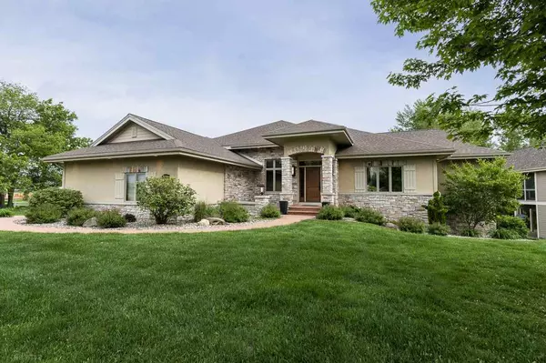 5736 Tuscany Ln, Waunakee, WI 53597