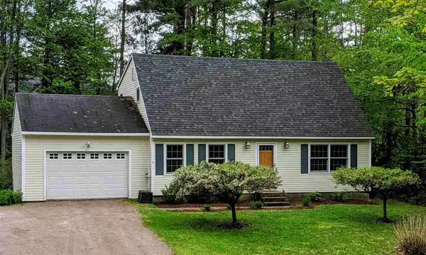 27 Greenfield RD, Essex, VT 05452