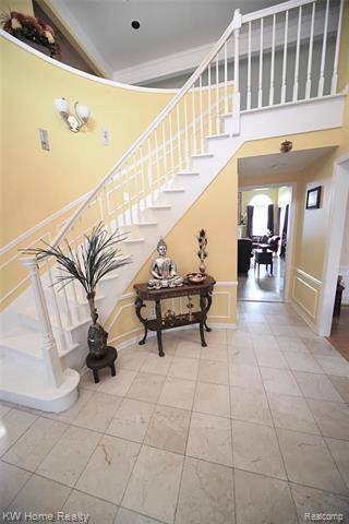 Rochester Hills, MI 48306,1731 HILLCREST DR