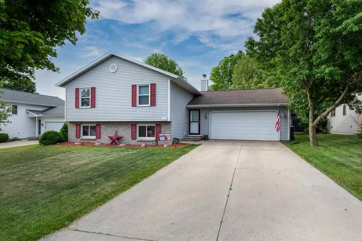 Sun Prairie, WI 53590,1717 Apple Dr