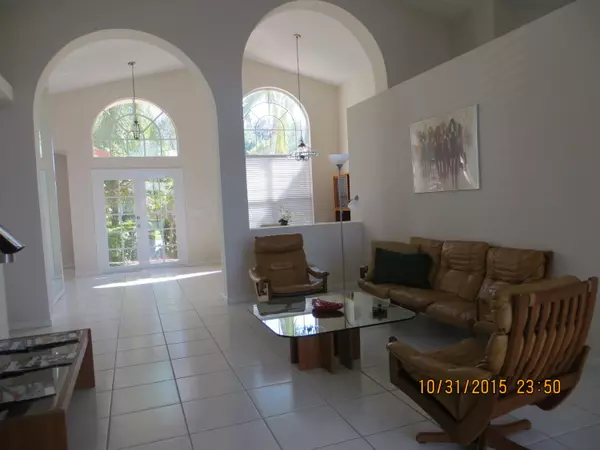 Palm Beach Gardens, FL 33418,151 Bent Tree DR