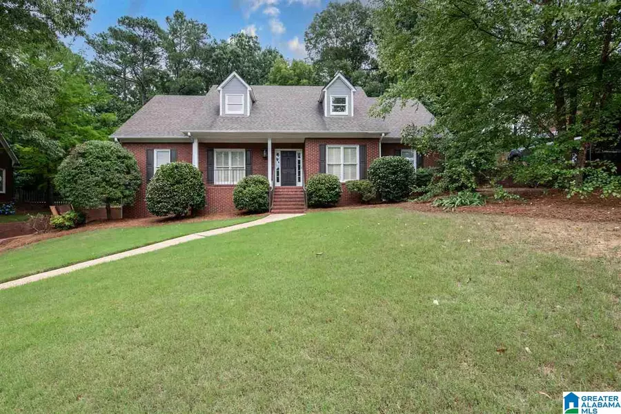 5129 TRACE CROSSINGS DRIVE, Hoover, AL 35244