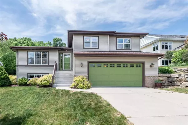 2673 Granite Cir, Fitchburg, WI 53711