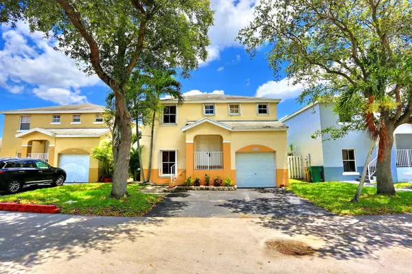 Davie, FL 33314,7265 SW 42nd CT