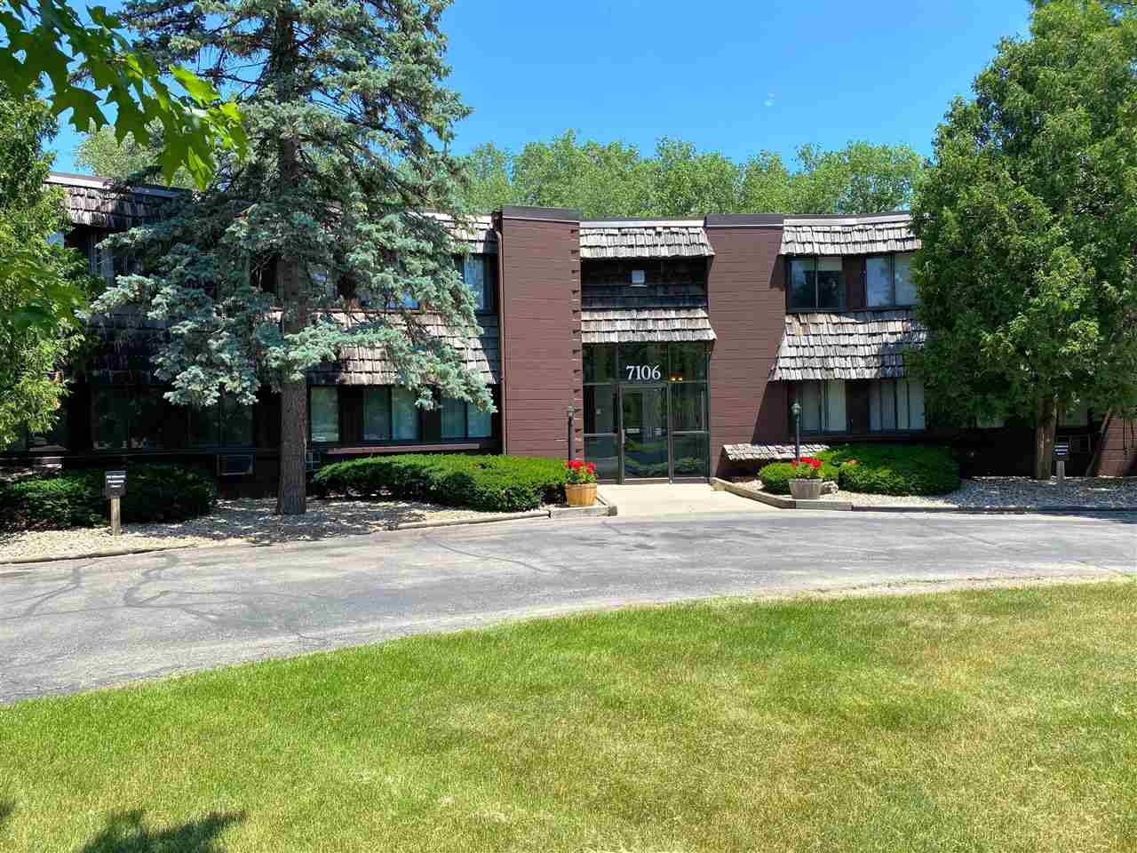 7106 Fortune Dr #9, Middleton, WI 53562