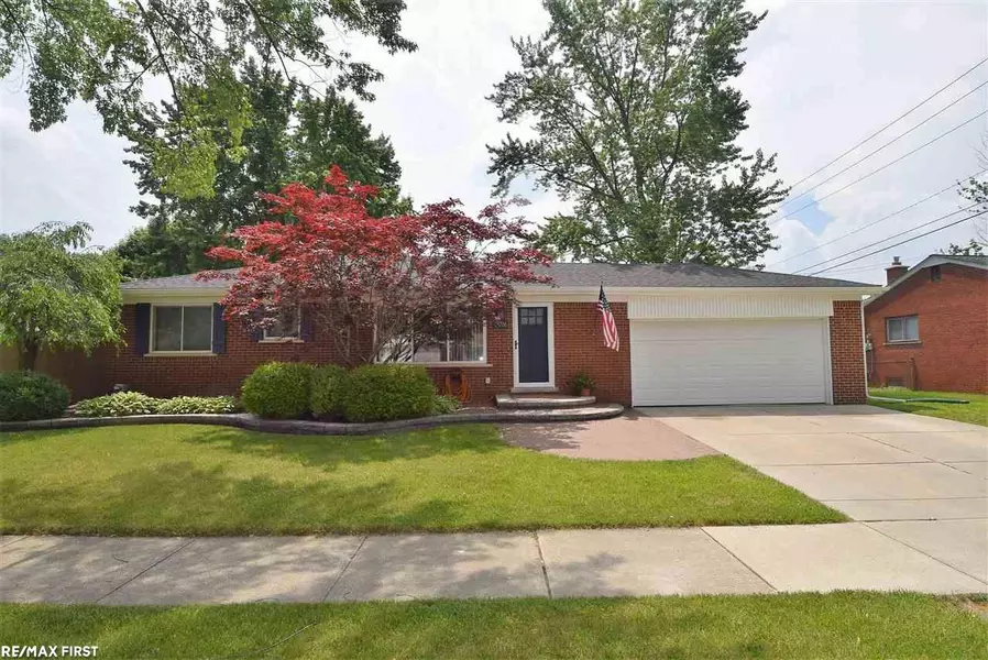 23726 Braden, Clinton Township, MI 48035