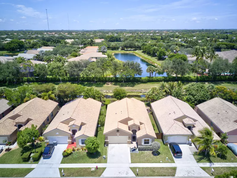 9541 Verona Lakes BLVD, Boynton Beach, FL 33472