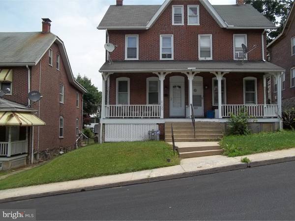 135 WOODLAND AVE, Coatesville, PA 19320