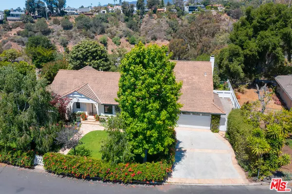 1111 Villa View Dr, Pacific Palisades, CA 90272