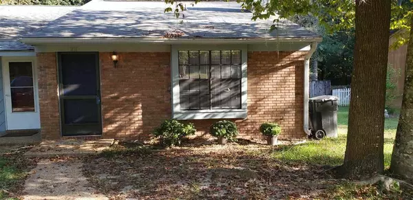 2117 VICTORY GARDEN Lane, Tallahassee, FL 32301