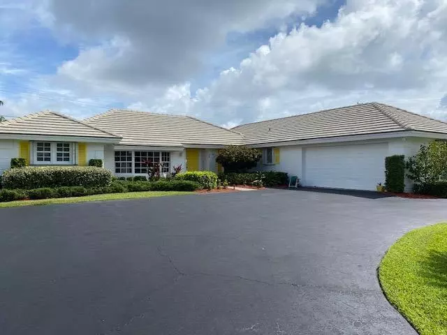 113 N Dory RD, North Palm Beach, FL 33408