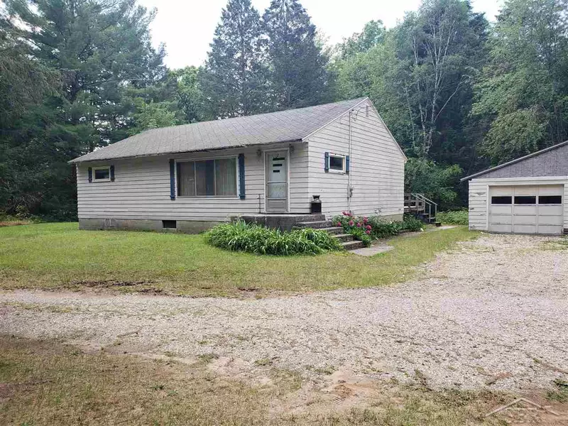 1380 S Orr, Hemlock, MI 48626