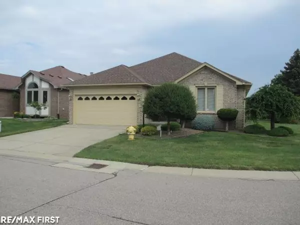 Clinton Township, MI 48035,15891 Horseshoe Path Court