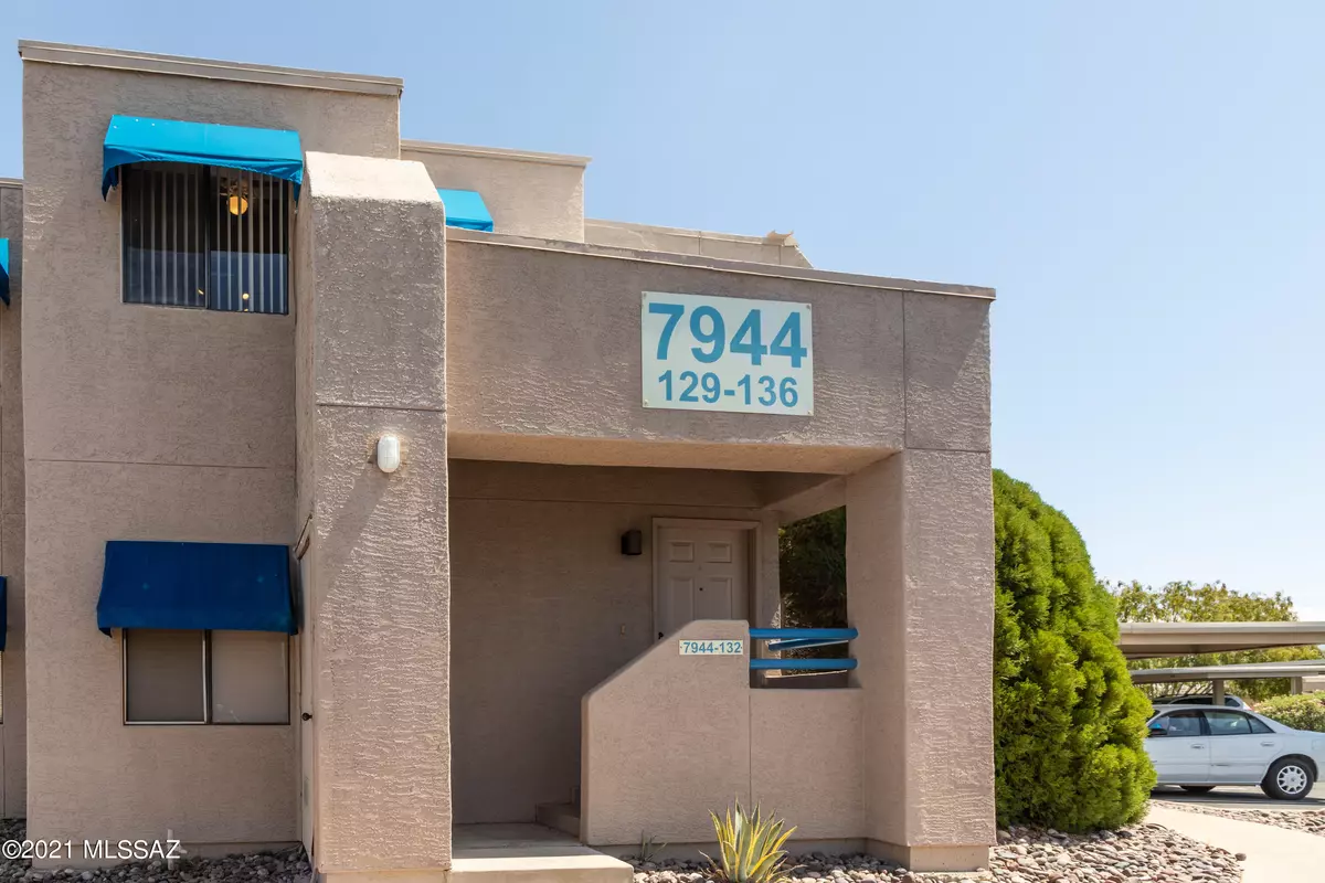 Tucson, AZ 85710,7944 E Colette Circle #132