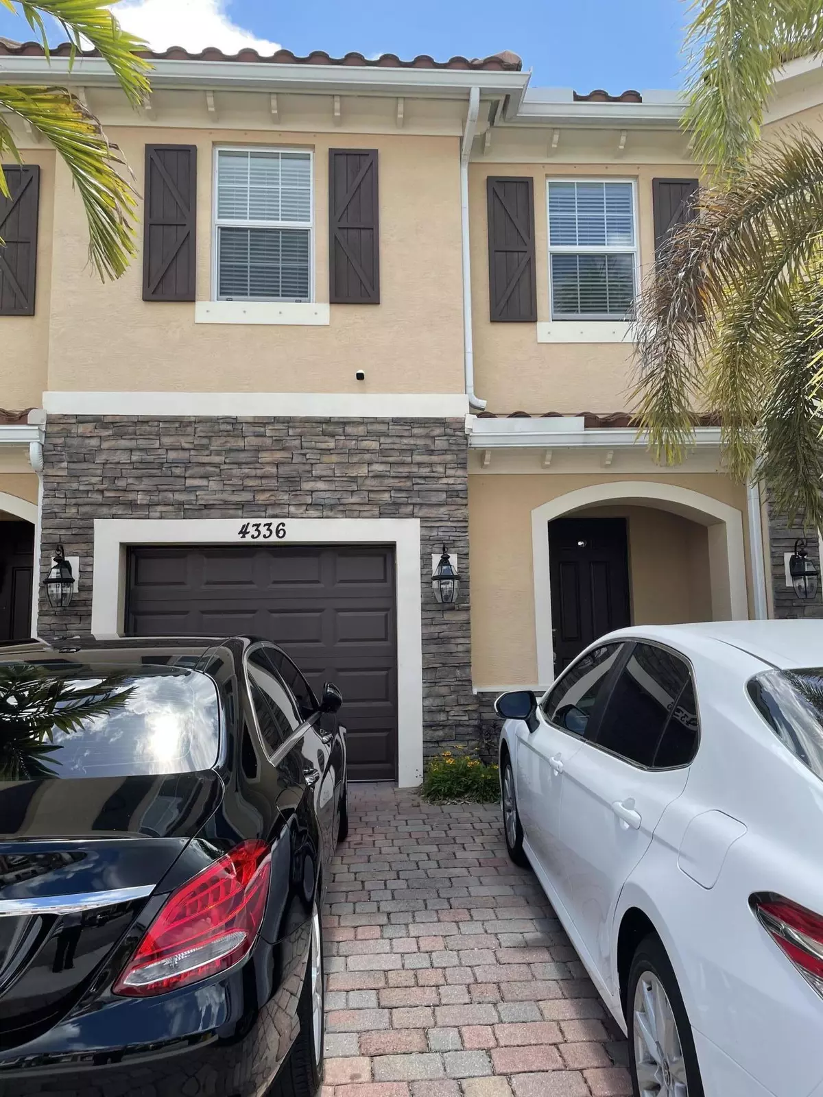 West Palm Beach, FL 33417,4336 Brewster LN