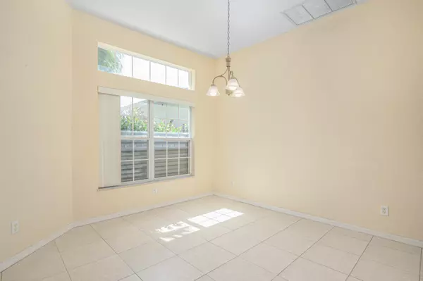 Port Saint Lucie, FL 34953,3282 SW Escarole ST