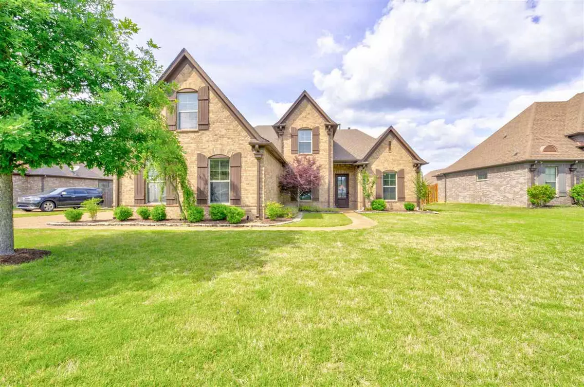 Collierville, TN 38017,172 UPPER FIELDS LN