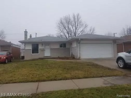 Warren, MI 48093,8581 LINDA ST