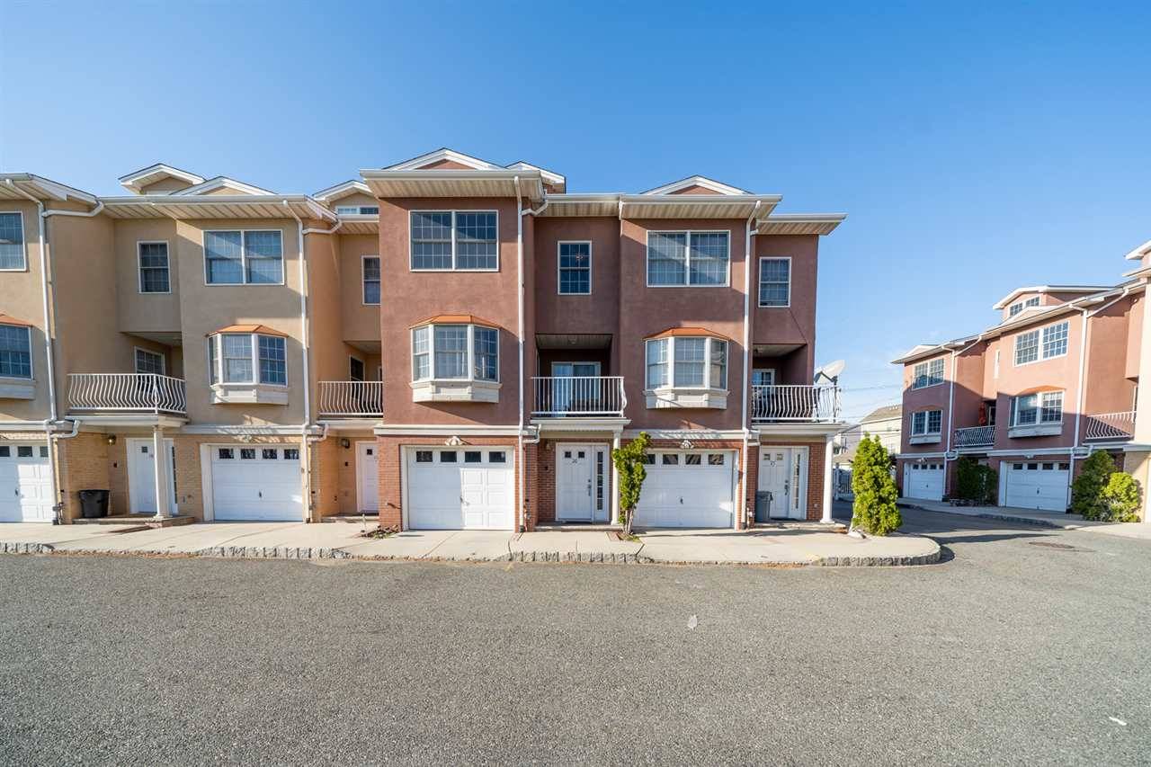 20 HARBOR FRONT PLAZA, Elizabeth, NJ 07206
