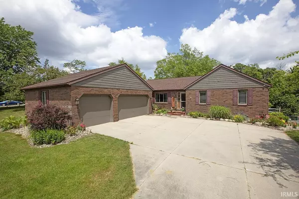 58176 Ox Bow Drive, Elkhart, IN 46516