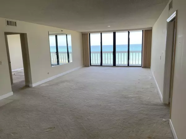 Jensen Beach, FL 34957,9960 S Ocean DR 402