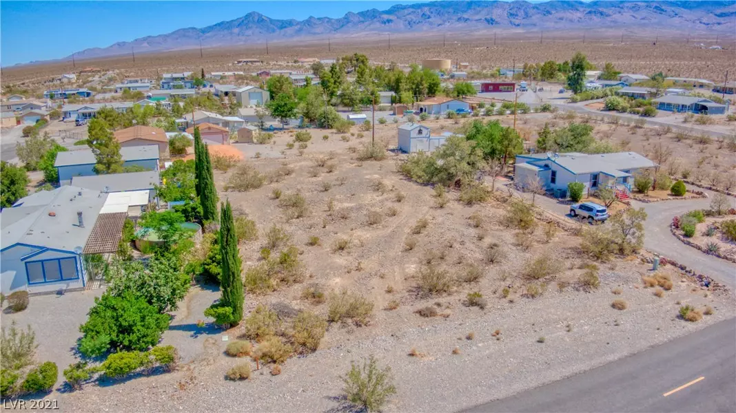 860 Country Place Road, Pahrump, NV 89060