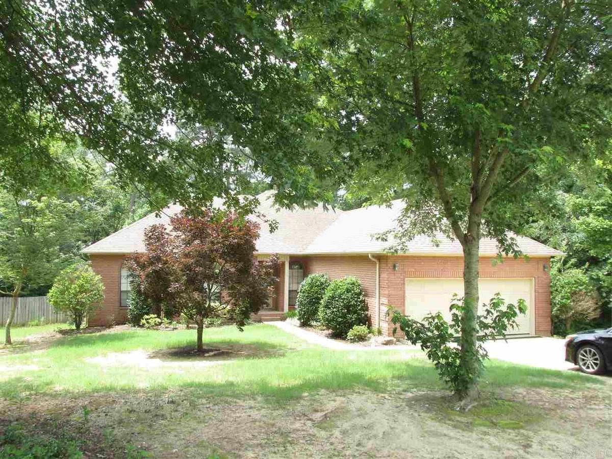 Arkadelphia, AR 71923,11 Timber Ridge Circle