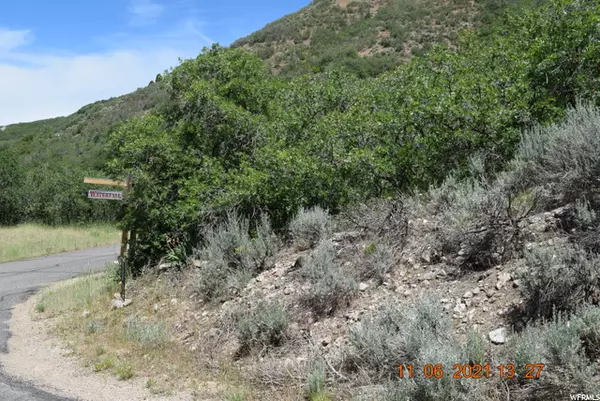 Pleasant View, UT 84414,4960 N WATERFALL E #28