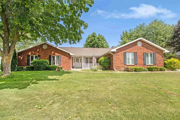 15393 Hunting Ridge Trail, Granger, IN 46530