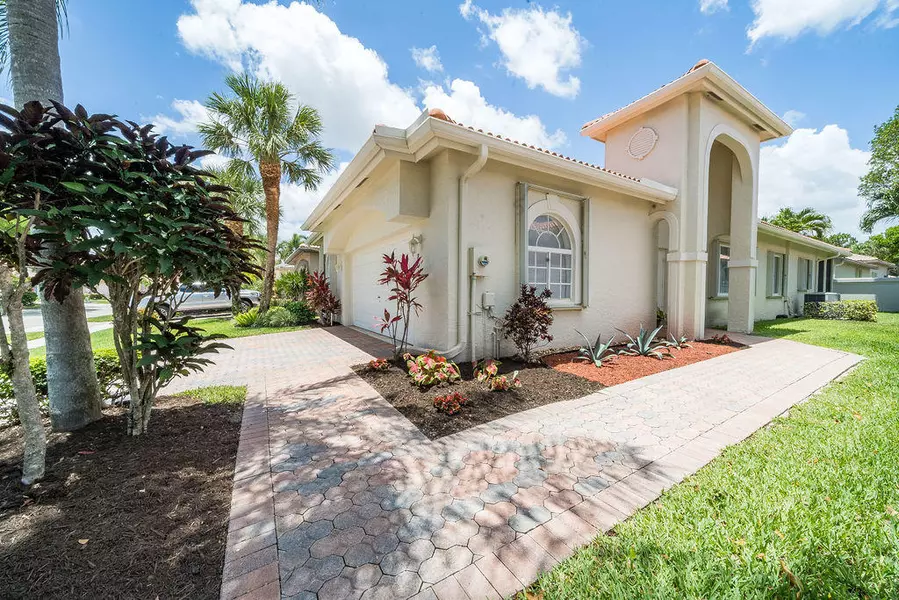 8015 Bellafiore WAY, Boynton Beach, FL 33472