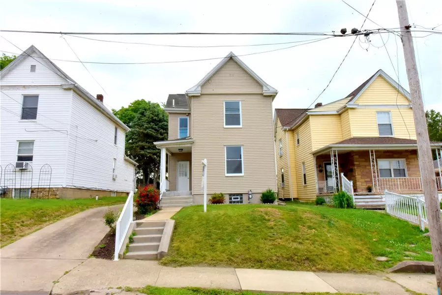 192 Maple Ave, Washington, PA 15301