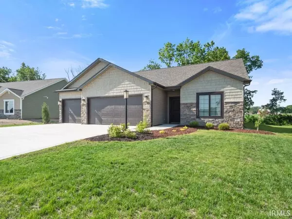 13686 Saddle Creek Lane, Grabill, IN 46741