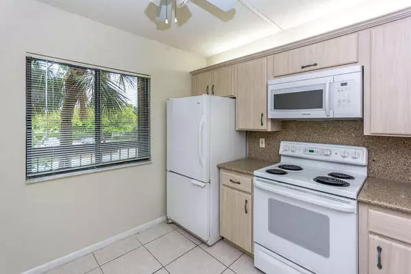 Jupiter, FL 33477,701 Seafarer CIR 202